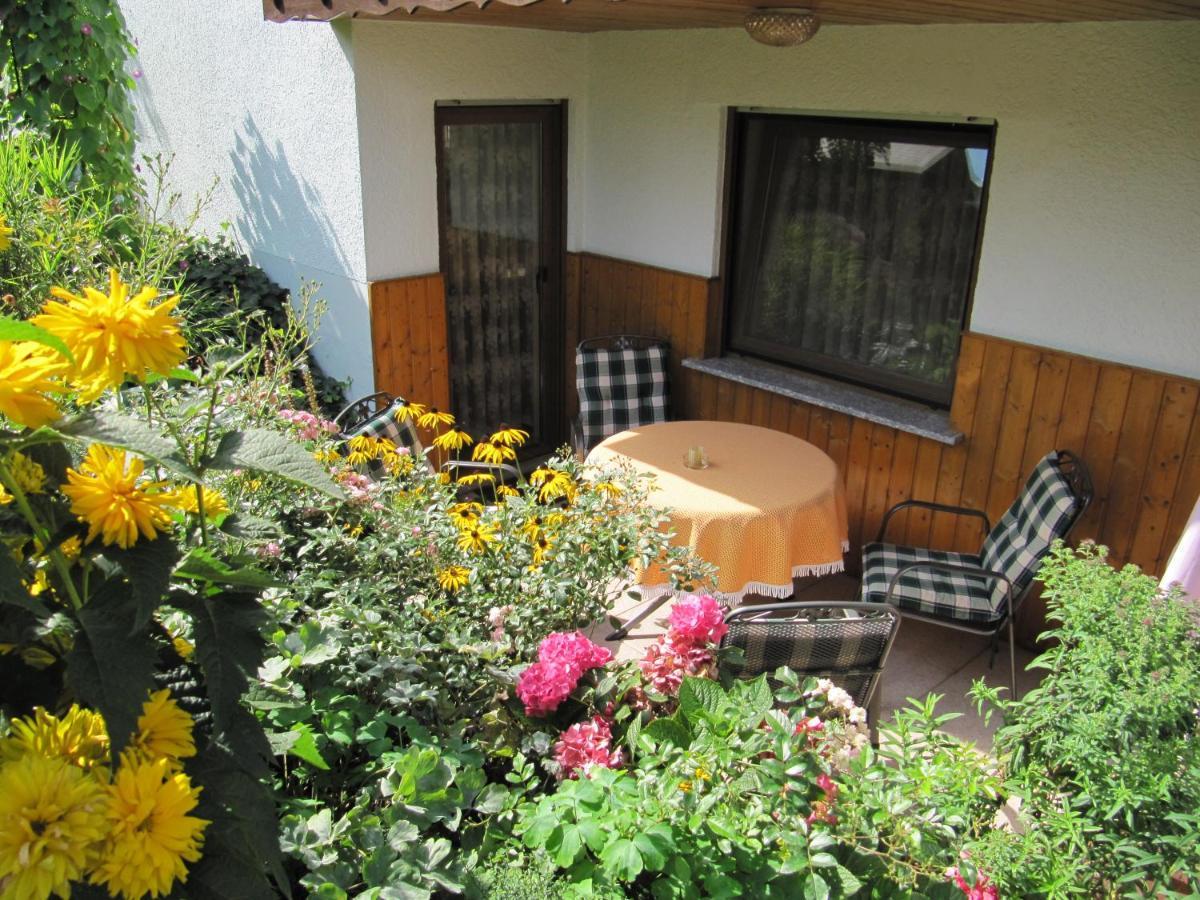 Apartment Abendstille Am Obstgarten Mit Terrasse